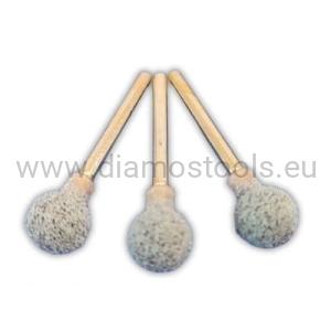 Non-woven aluminium oxide and silicon carbide mounted points - type D