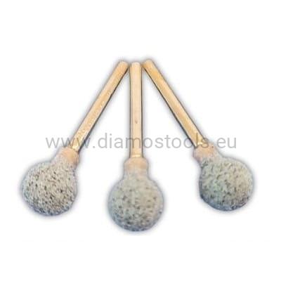 Non-woven aluminium oxide and silicon carbide mounted points