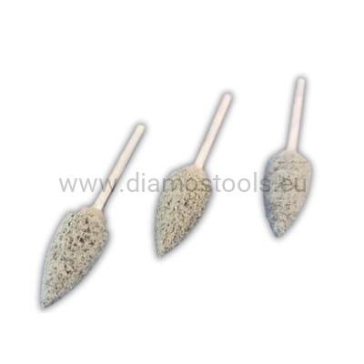 Non-woven aluminium oxide and silicon carbide mounted points